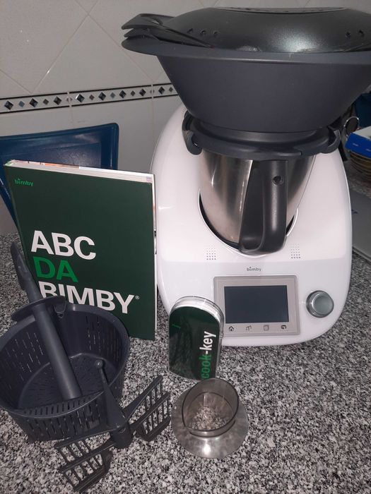Vendo Bimby TM5 ano 2019