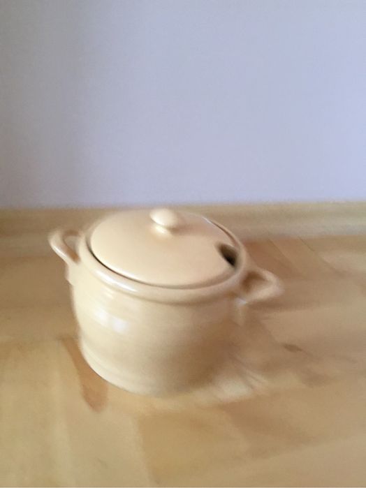 Ceramiczny garnek/ waza  z pokrywka Bolesławiec
