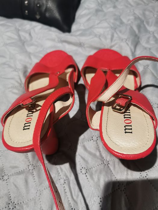Monnari buty na słupku 10cm 37 cm dl wkładki 24,3