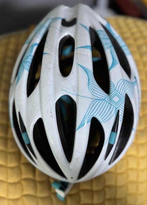 Giro Skyline G092X Kask reg. 54-61 cm 264g