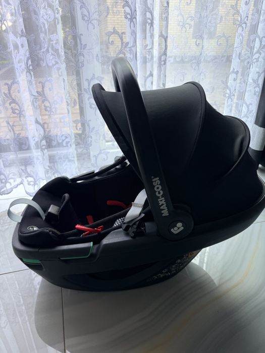 Fotelik samochodowy Maxi Cosi Coral + baza FamiliFix3