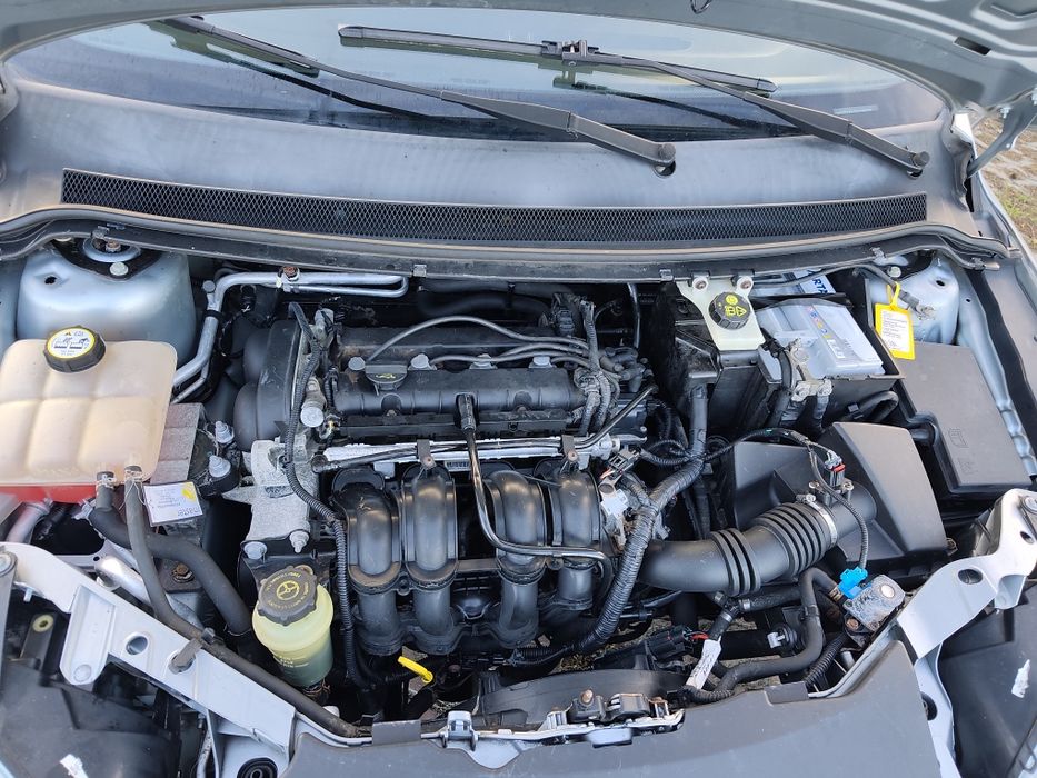 Ford Focus MK2 1.6 benzyna sprowadzony zarejestrowany klima elektryka android
