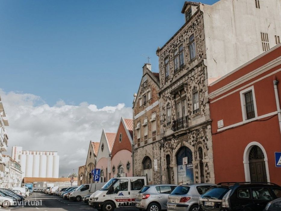 Prédio em PT - Lisboa - 6 frações
