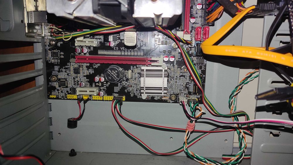 Комплект материнская плата Xuanan X79 E5 3.5c Xeon E2640 DDR3 16Gb