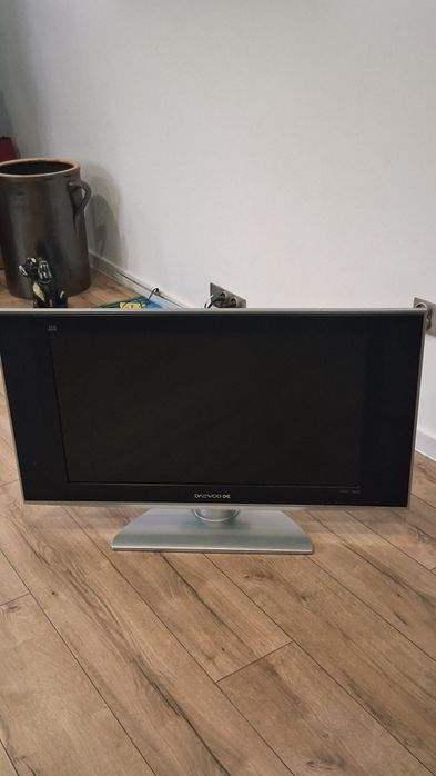 Telewizory LG 32   Daewoo 32 cale używane