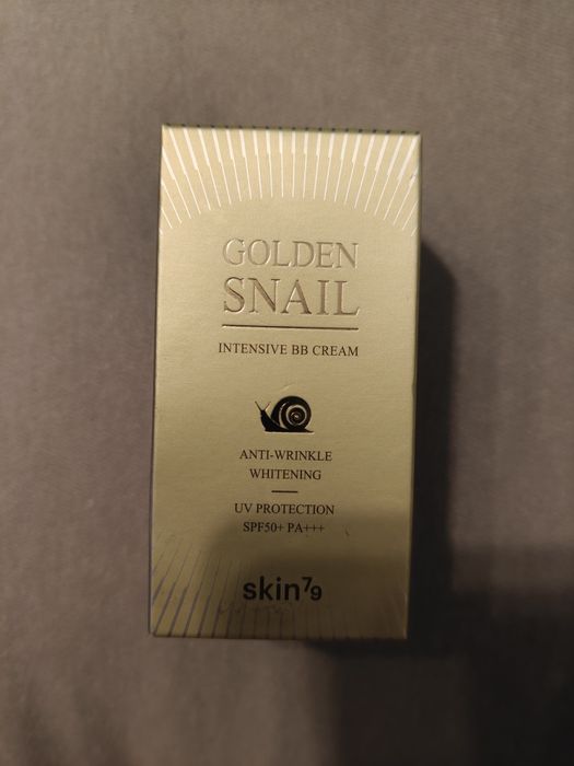 SKIN79 Golden Snail Intensive BB Cream SPF50+ PA+++ – odżywczy krem BB 45 g