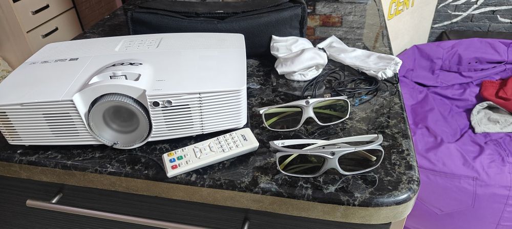 Проектор Acer V7500 3D