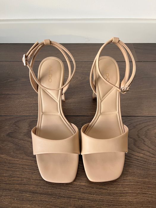 Sandálias de salto alto Aldo