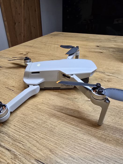 DJI Mini 4K gwarancja od grudnia 2025 stan jak nowy