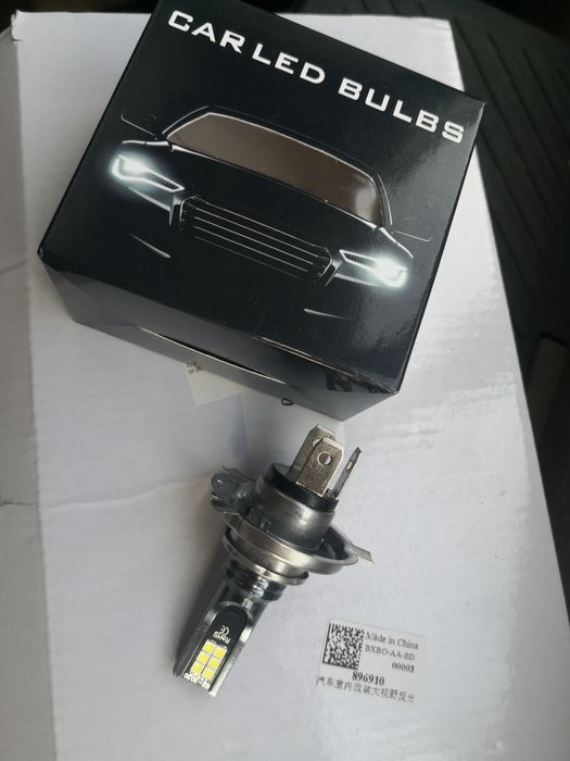 Lâmpadas LED H4 brancas