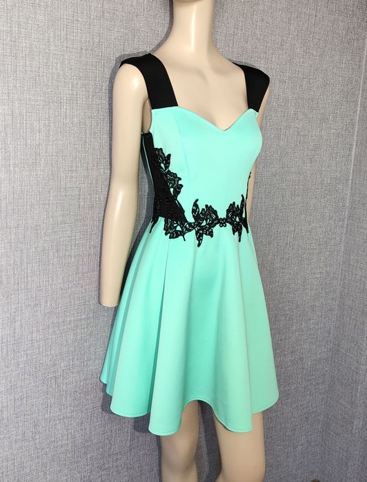 М'ятна сукня Lipsy XS бирюза мятное платье с кружевом неопрен свадьба