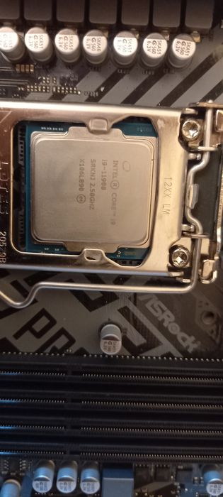 Процессор CPU intel Core i9-11900 разъём сокет socket 1200