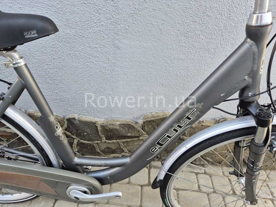 Велосипед дамка бу з планетарною втулкою Cult 28 G26 / Nexus 8