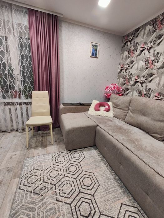 Продам 3 комнатная квартира Залютино. Капремонт