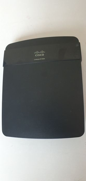 Маршрутизатор LINKSYS E 1500 .