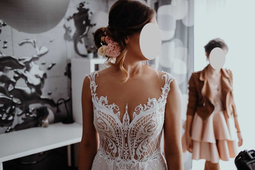 Elegancka, zwiewna Suknia Ślubna