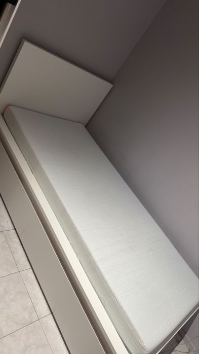 Cama com gavetas + Colchão