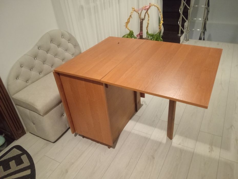 Столик розкладний