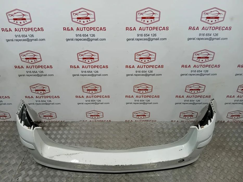 Parachoques trás Opel Astra H Caravan