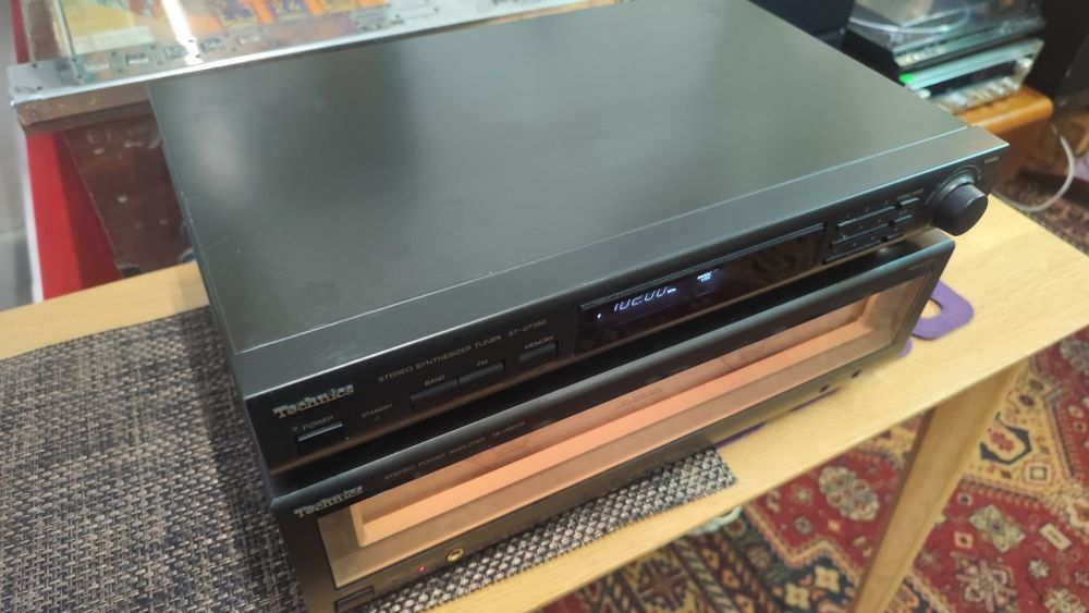 ST-GT350 Technics Stereo Synthesizer Tuner