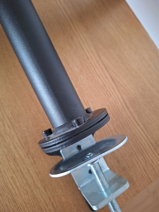 Suporte Duplo Bontec para monitores.