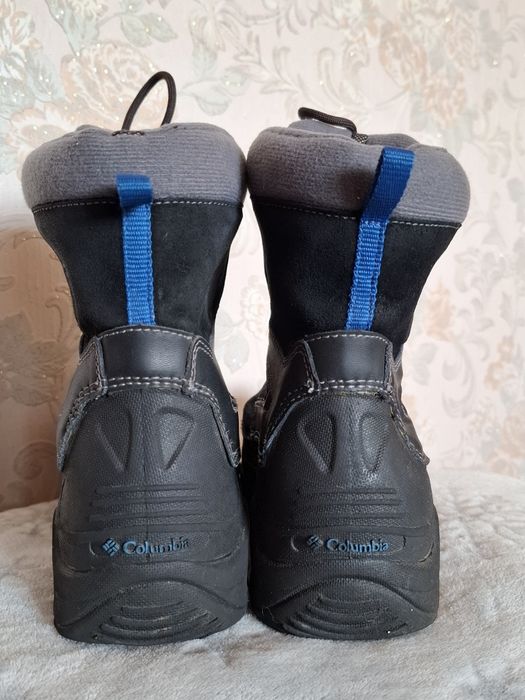 Зимові черевикі  Columbia, розмір 38 2/3, оригінал.