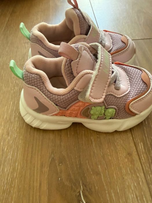 Кросівки для дівчинки,21 розмір