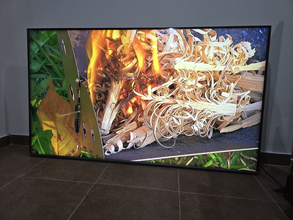 Telewizor marki Samsung 50 cali Q LED 4k smart tv wifi YouTube Netflix