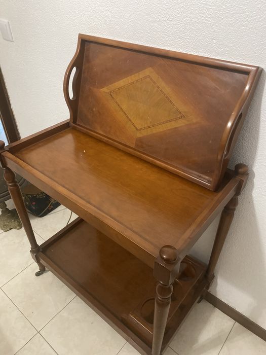 Mesa de bar para bebidas