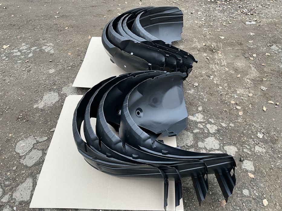 Подкрылок передней рестайл на VITO-VIANO W639