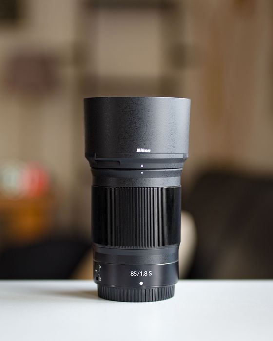 Nikon Z 85mm f/1.8 S – Excelente Estado