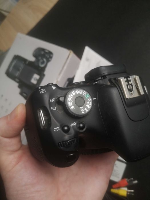 Фотоапарат Canon EOS 600D Kit 18-55 IS II