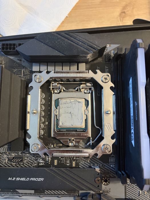 I5 11400f + msi z490-a pro + 16gb ramu 2666mhz cl16 Wrocław
