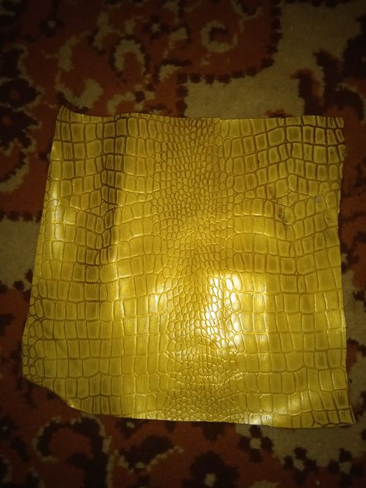 Продам натуральною кожу толстая (1,5мм)