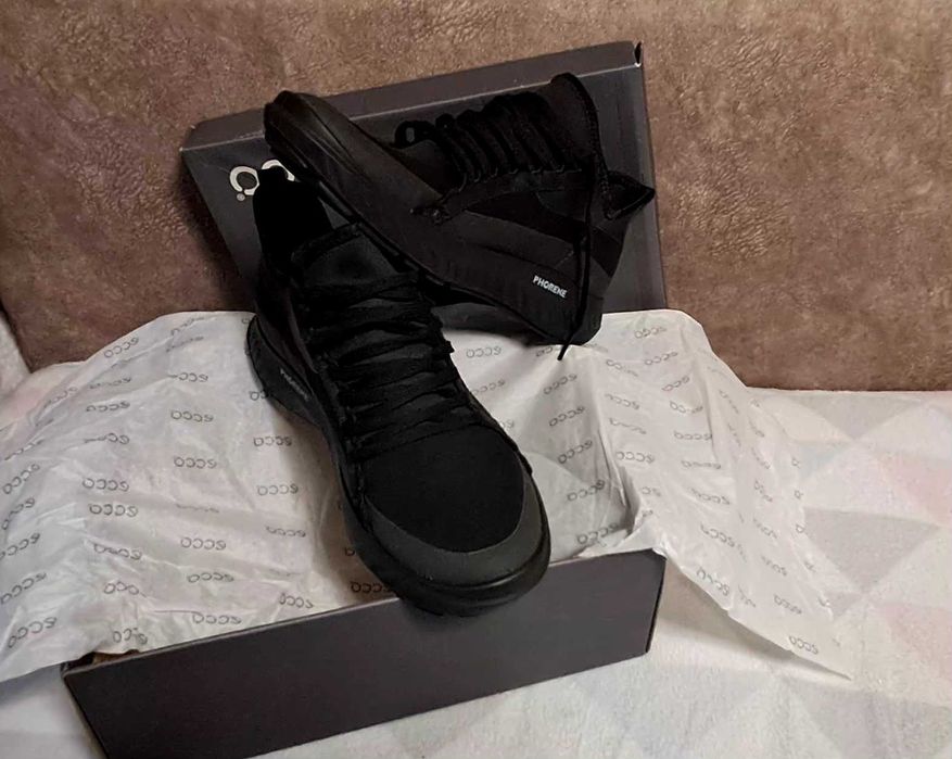 Кросівки ECCO нові