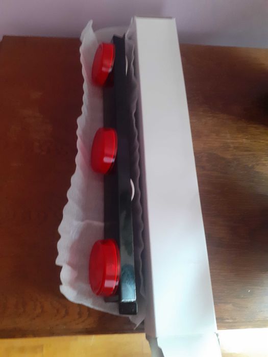 lampki obrysówki czerwone pozycyjne USA camper laweta