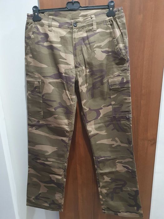 Decathlon nowe spodnie moro męskie rozmiar L