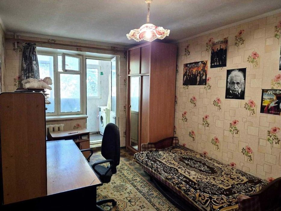 Продам на ХБК  однокомнатную квартиру