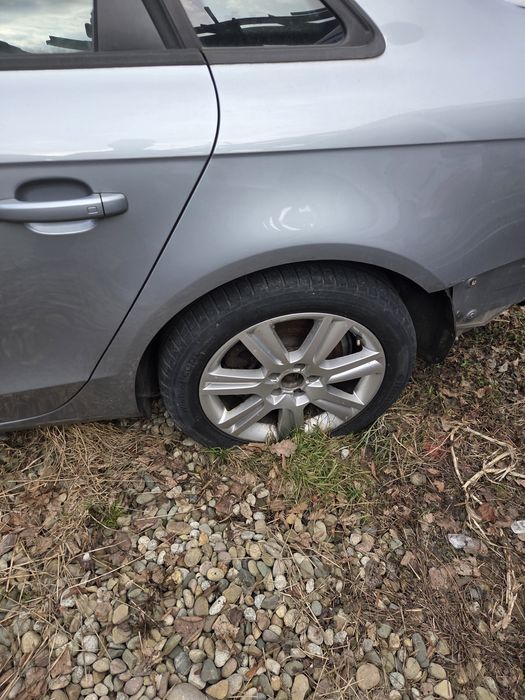 Felgi aluminiowe z oponami