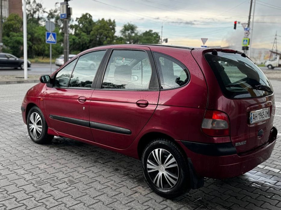 Продам Renault  Scenic |