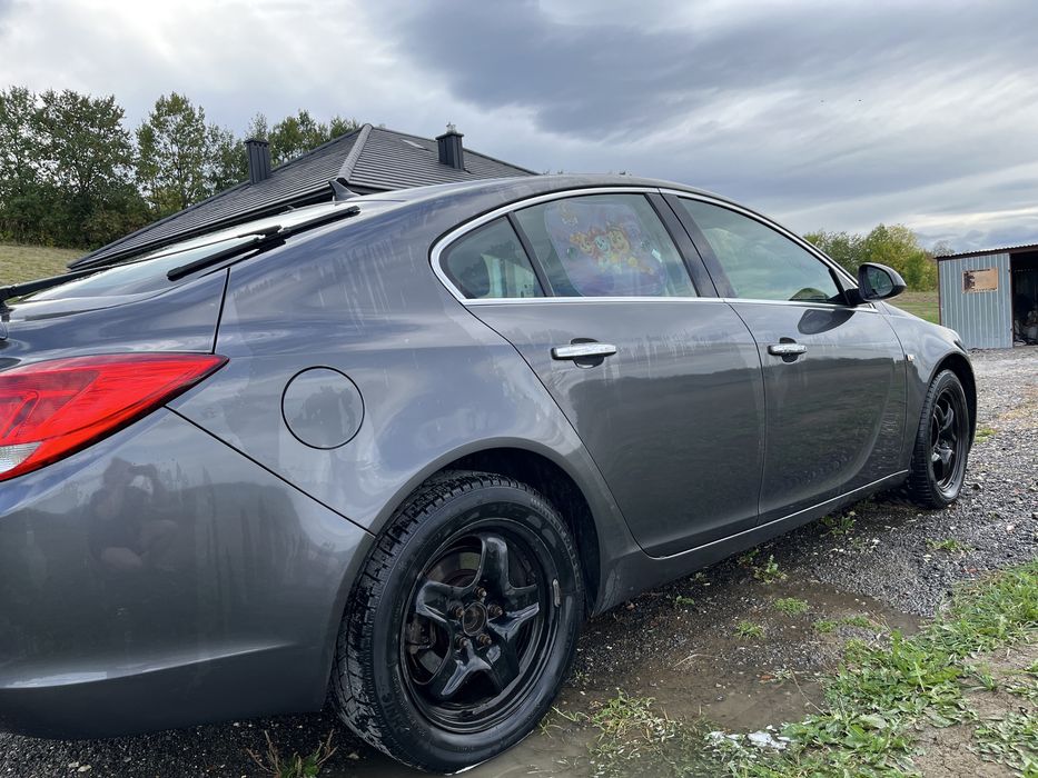 Opel Insignia 1.8