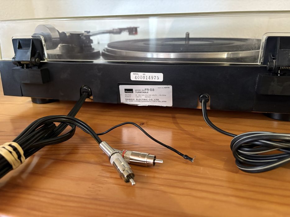 Gira discos Sansui FR-D3