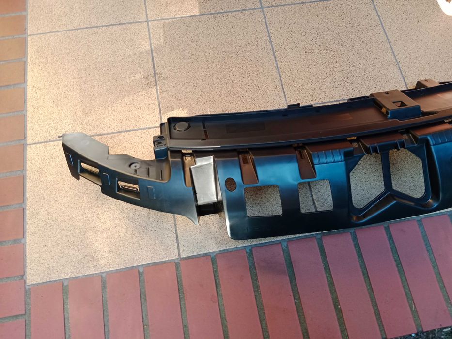 CITROEN C4 CACTUS wspornik zderzaka mocowanie górne czasza NOWE OE