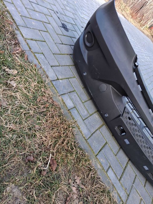 Sprzedam zderzak przedni mercedes sprinter