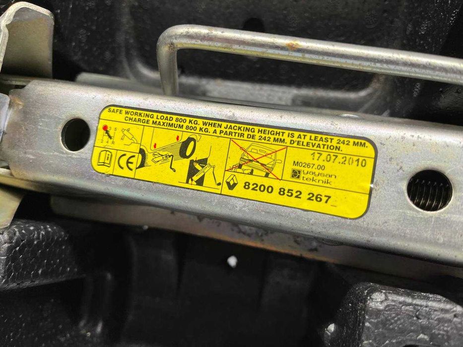 Домкрат Ключ Крюч RENAULT CLIO 3