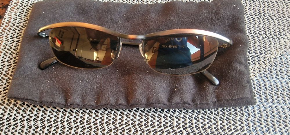 Óculos de Sol Sky Eyes