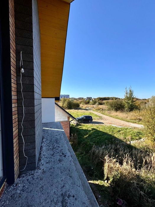 Продаж неймовірного 2 поверхового будинку по вул. Тракт Глинянський