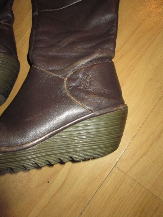 FLY LONDON - Botas de cano alto em pele