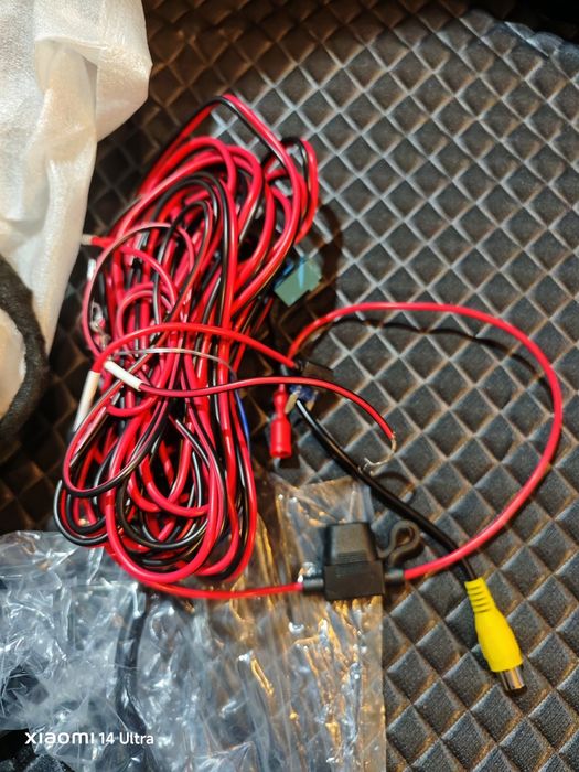 Kamera cofania w logo VW