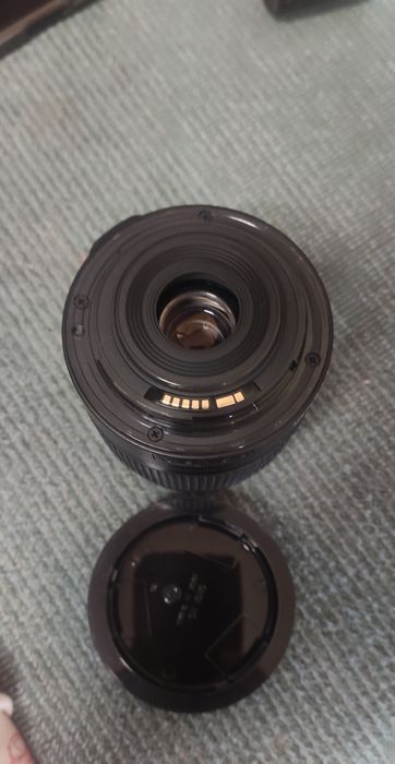 Объектив Canon EFS 18-55 mm